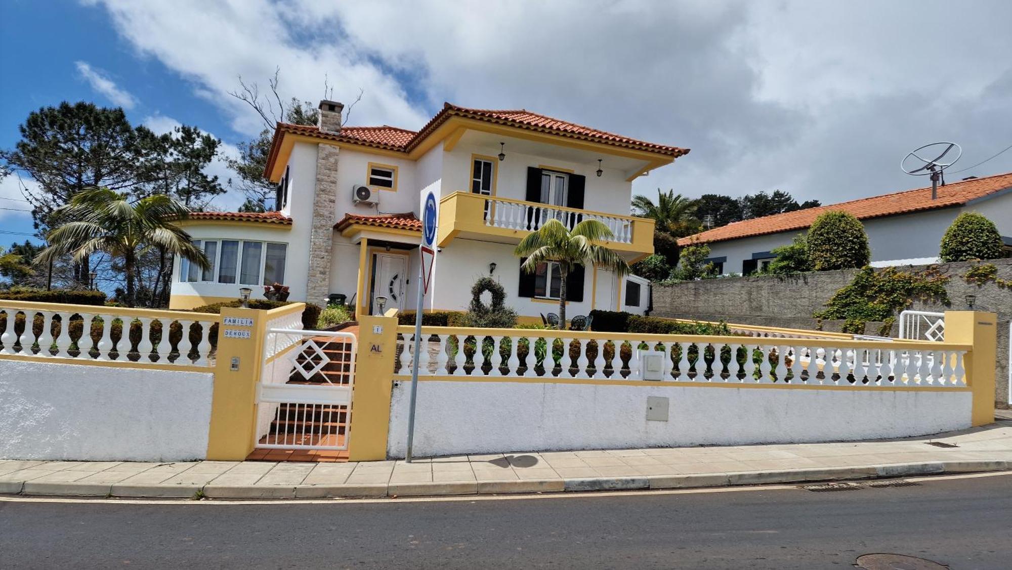 Villa Familia Dehoux Camacha  Exterior foto